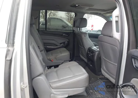 2015 Chevrolet Suburban 1500 Lt z USA, uszkodzony, nr VIN 1GNSKJKC1FR631948
